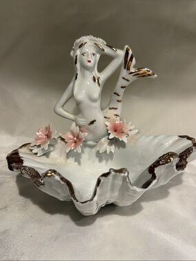 Capidominte White and Gold Porcelain Mermaid Trinket Dish with Pink Flowers